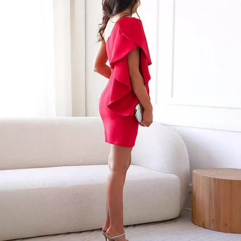 Robe mini asymétrique femme à une épaule – Chic et audacieuse - Image 3