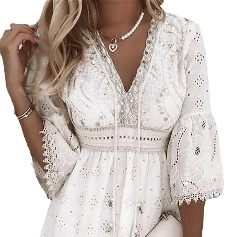 Robe Mini Blanche Brodée Femme – Design Élégant en Dentelle Fine - Image 4