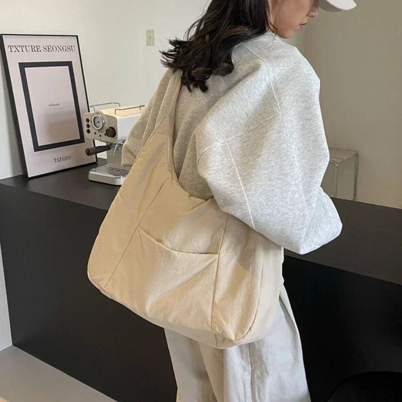 Sac Cabas Léger et Élégant pour Femme – Grand Sac à Bandoulière Spacieux - Image 3