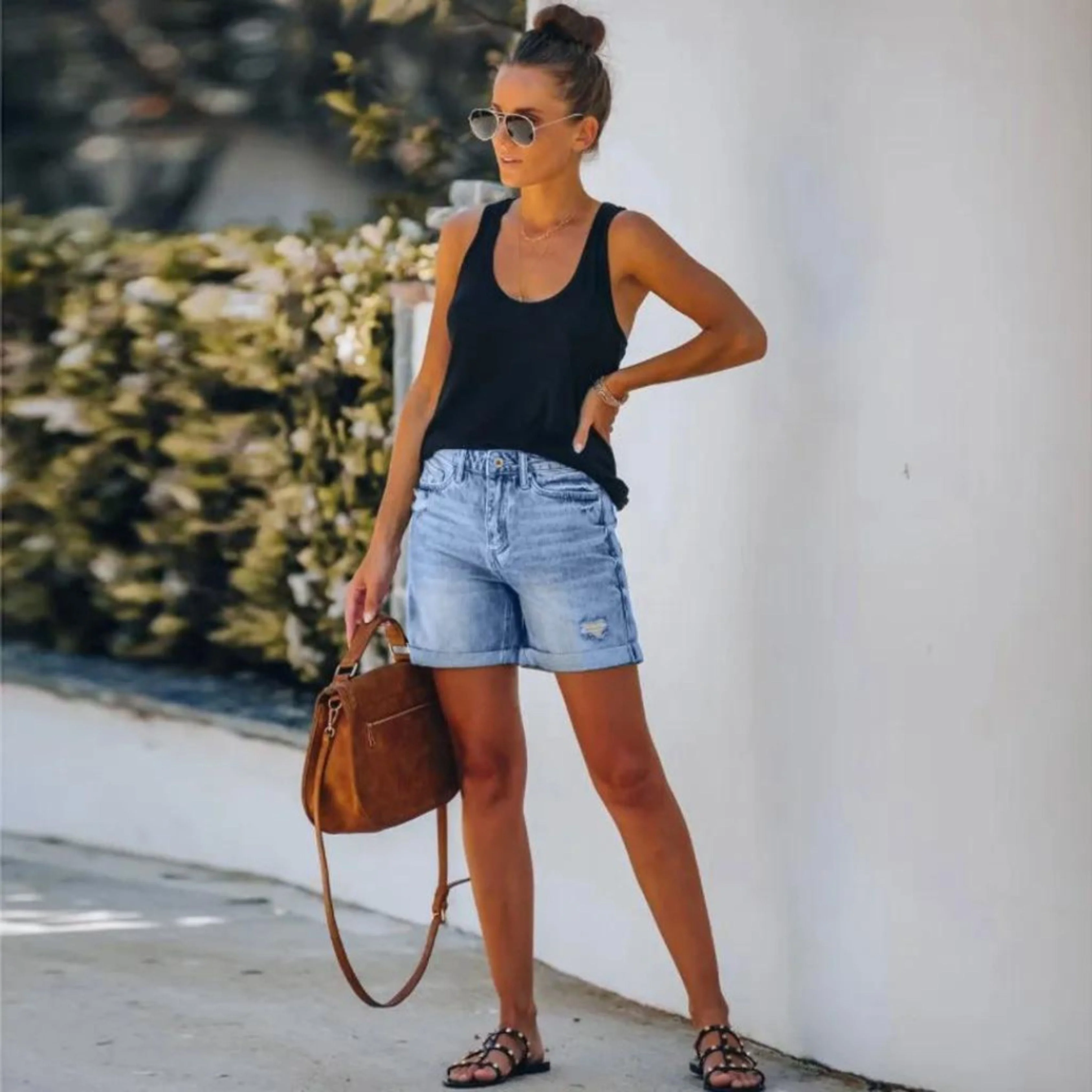 Short en jean taille haute décontracté – Look estival incontournable - Image 4