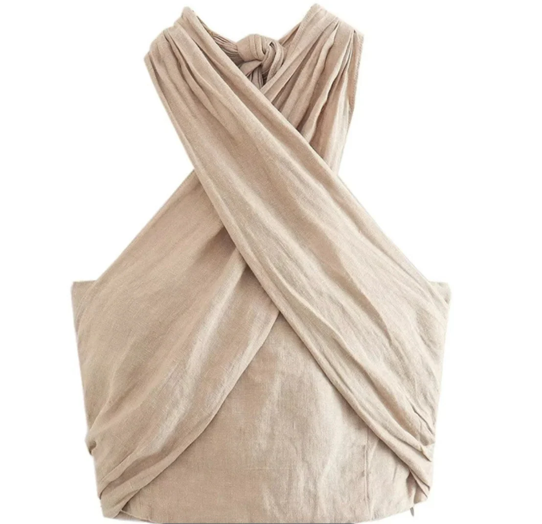 Top court halter femme avec detail croise - Ajuste et tendance - Image 3