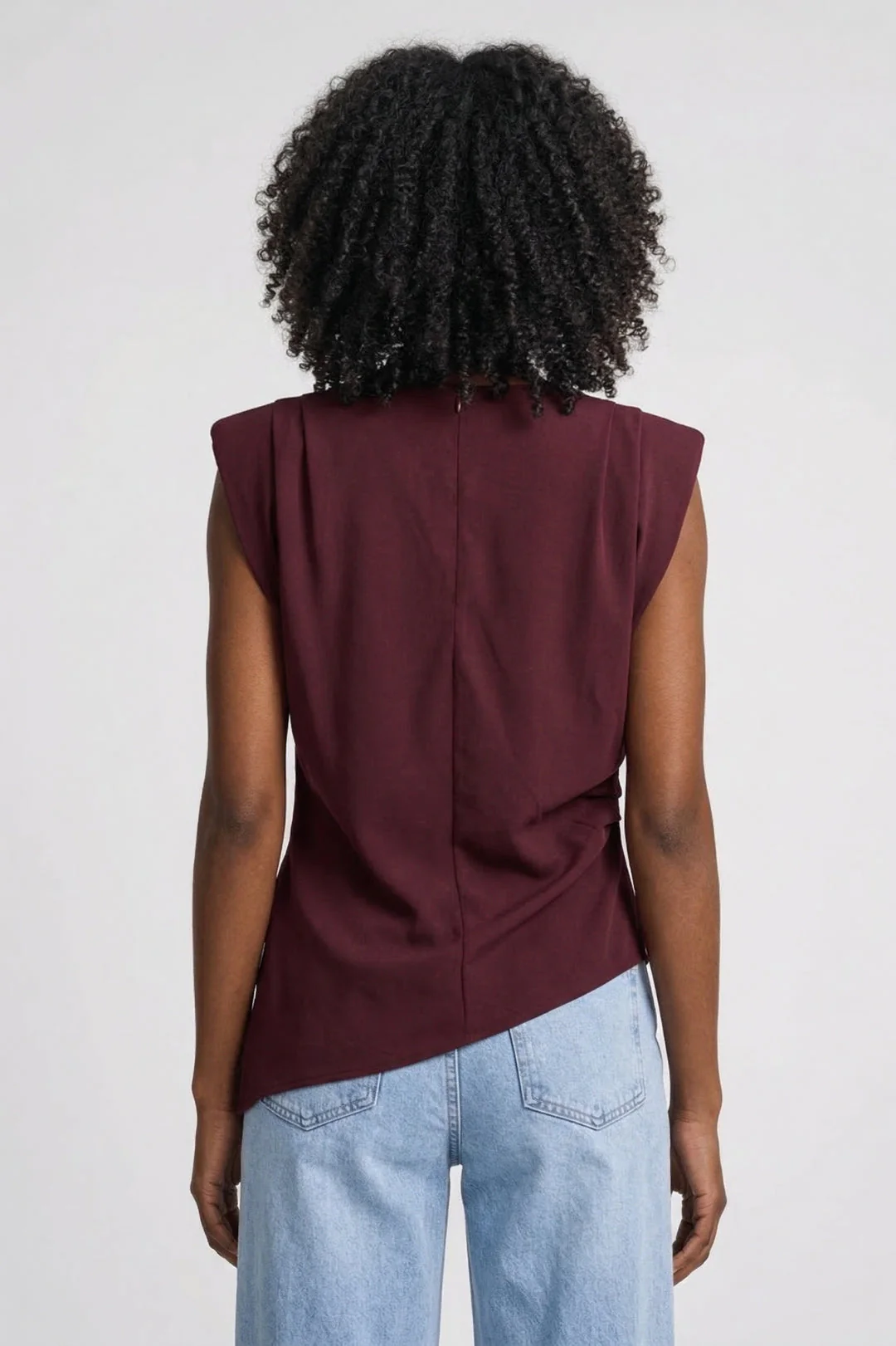 Top femme drape sans manches coupe ajustee - Elegant et raffine - Image 2