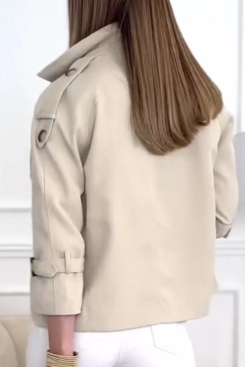 Trench-coat court élégant pour femme – Vêtements d'extérieur beiges à boutons - Image 2