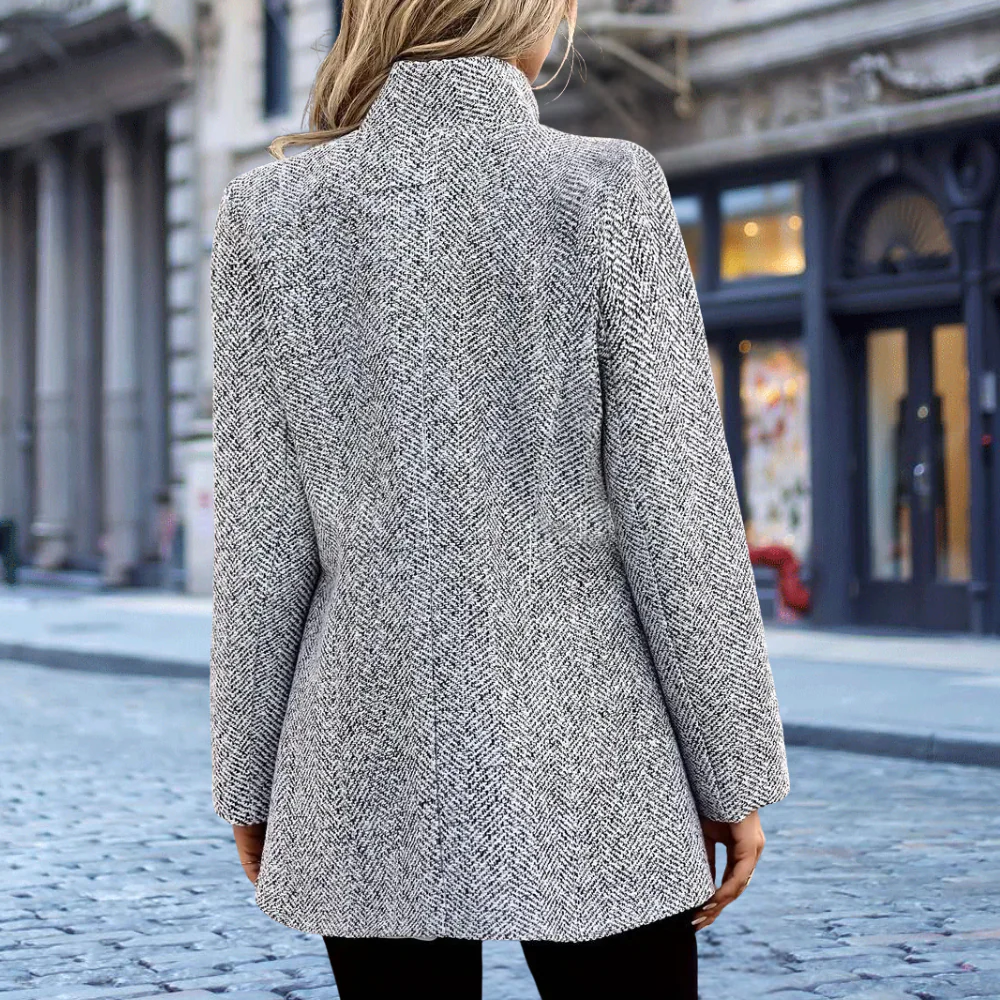 Veste Blazer Élégante Femme à Texture – Col Montant - Image 4