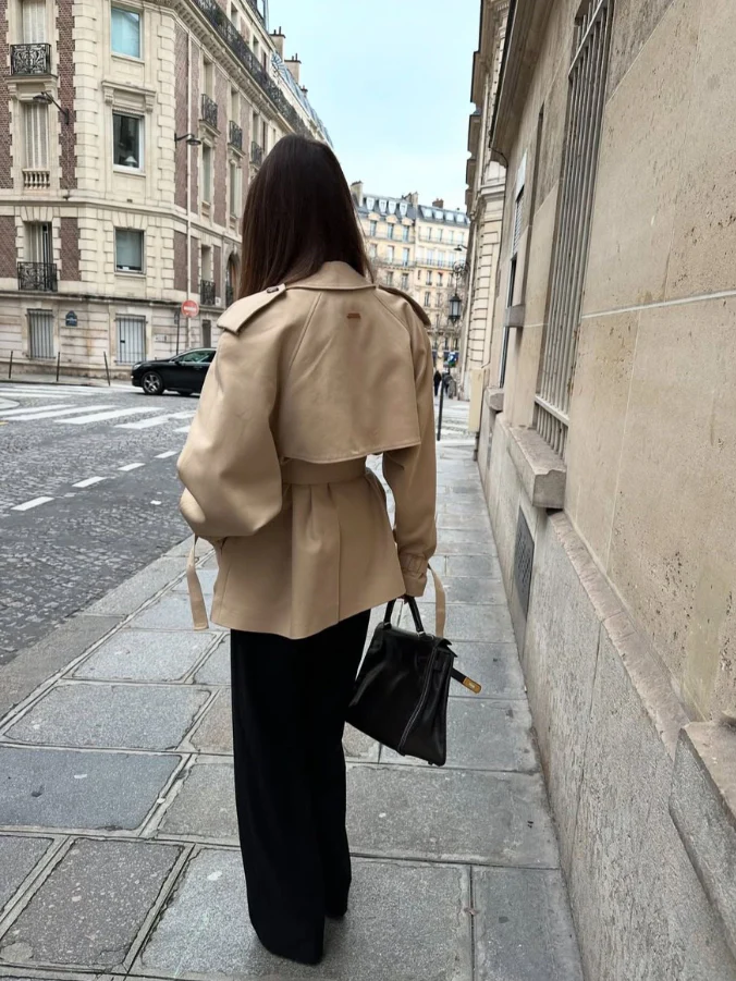 Veste courte femme ceinturee double boutonnage - Chic et structuree - Image 5