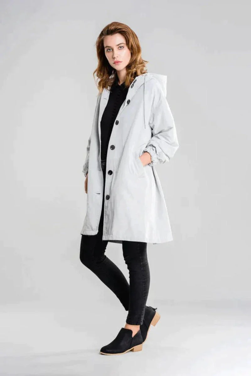 Veste Imperméable à Capuche Oversize pour Femme | Parfaite pour les Activités en Plein Air
