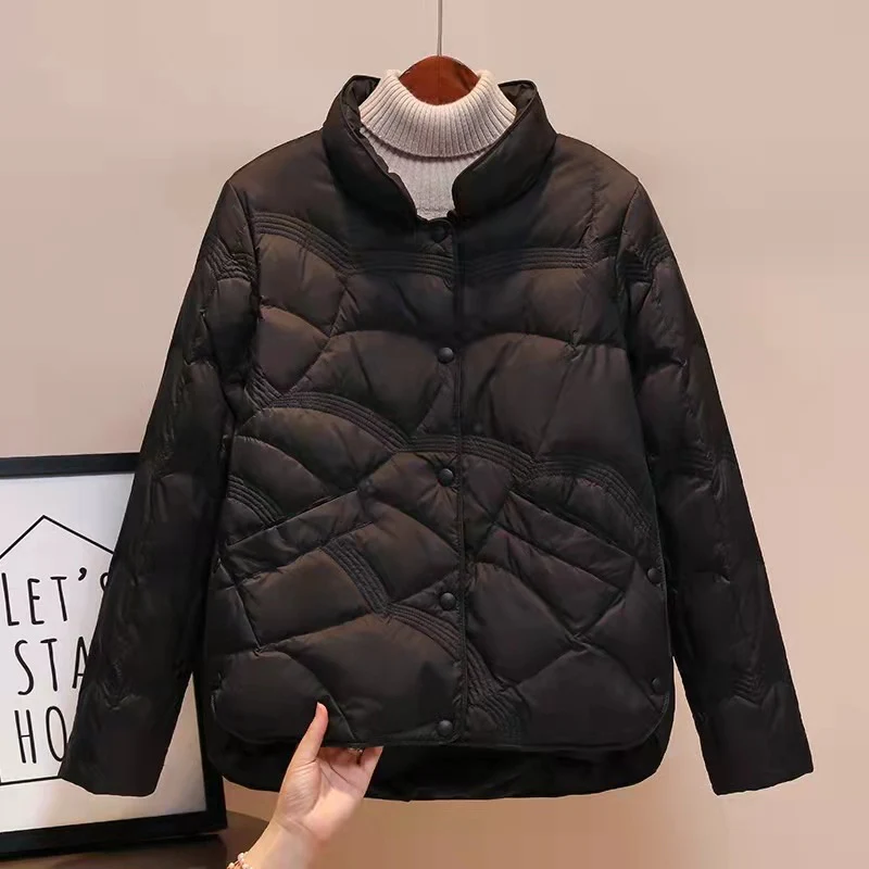Veste légère matelassée premium pour femme – Manteau élégant à col montant - Image 3