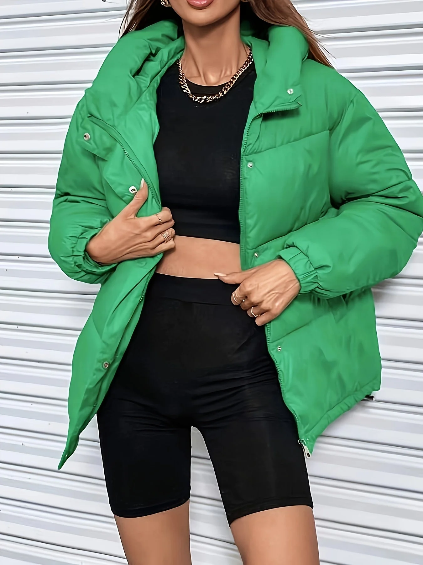 Veste matelassée légère à capuche pour femme – Vêtement d’hiver élégant - Image 6