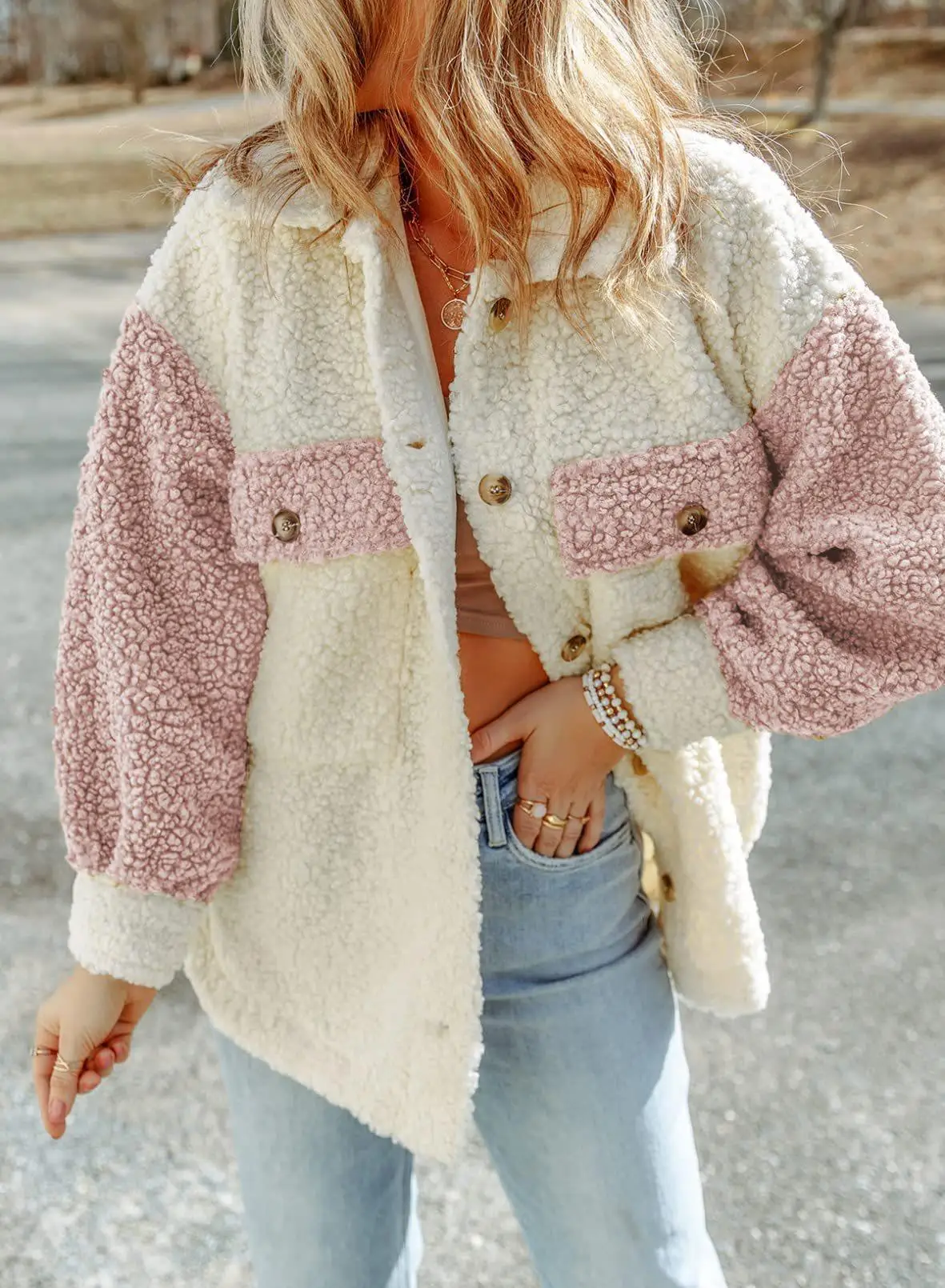 Veste Sherpa Contemporaine pour Femme - Collection Hiver - Image 5
