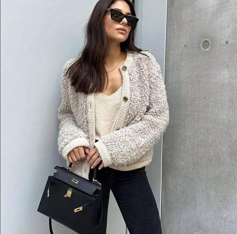 Veste Teddy Confortable pour Femme – Texture Douce, Coupe Décontractée Automne & Hiver - Image 3